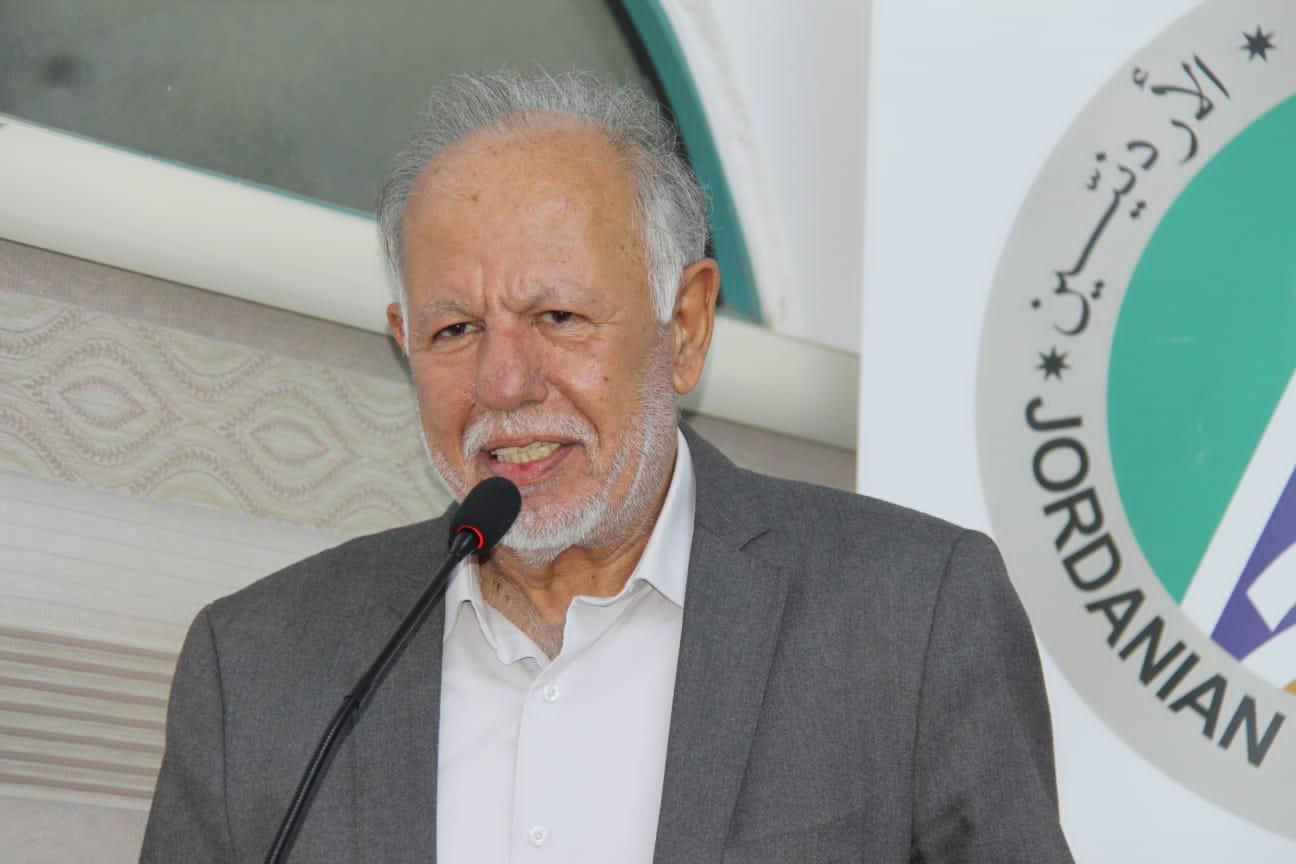 هاشم غرايبة 