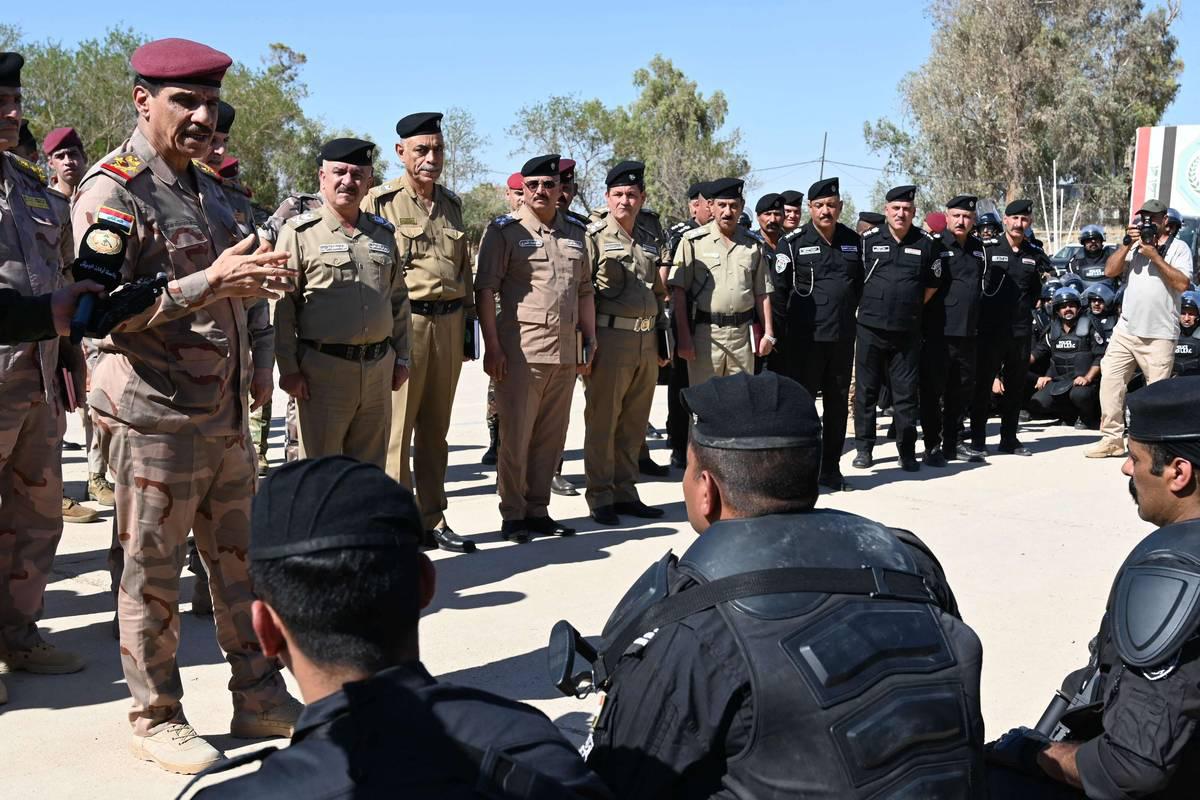 رئيس الأركان العراقي عبدالأمير يارالله يتحدث إلى قوات الشرطة الاتحادية في كركوك