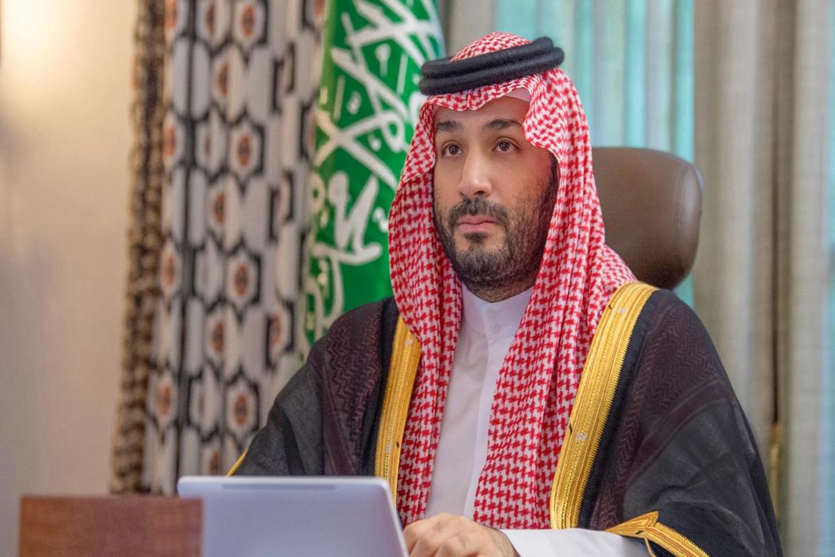 الأمير محمد يحذّر من تفاقم الكارثة الإنسانية في غزة