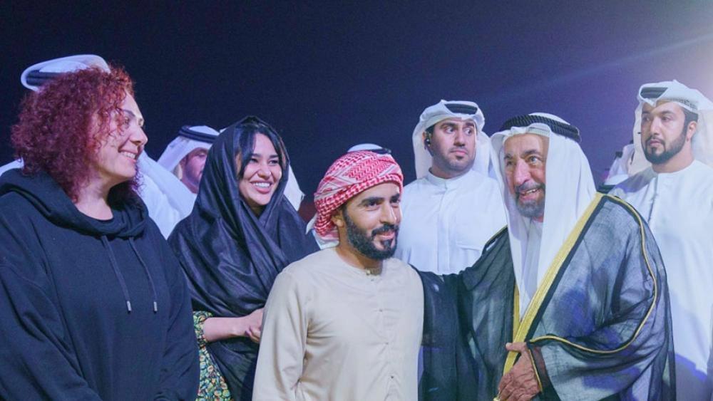 مهرجان الشارقة للمسرح الصحراوي