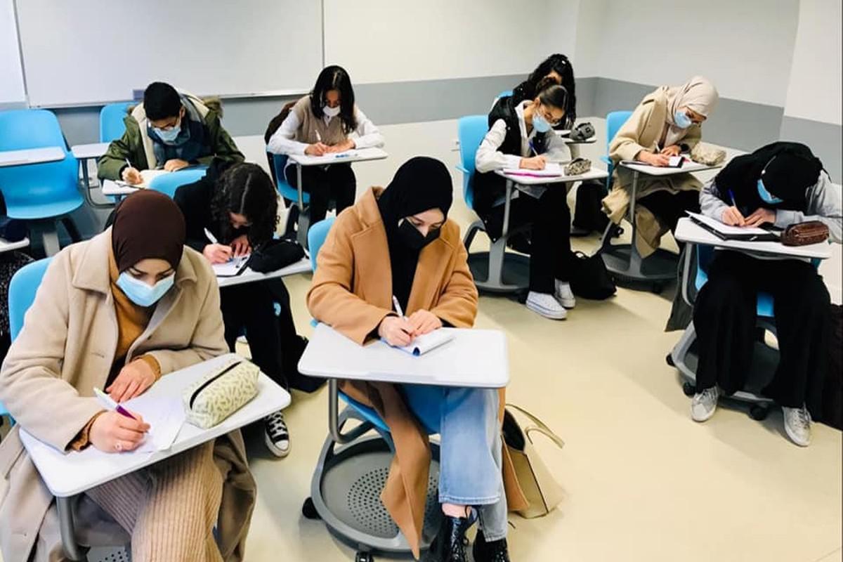 ثانوية ابن رشد تخسر أهم منابعها التمويلية 
