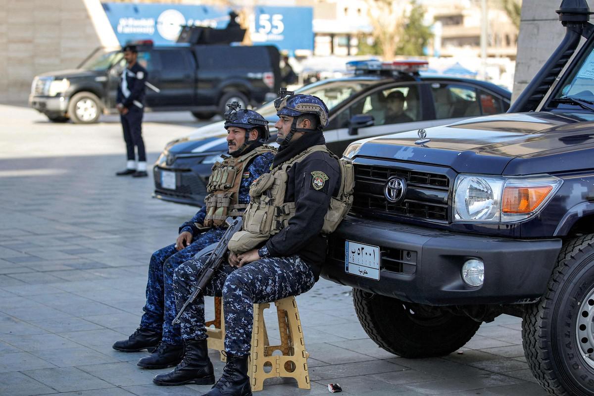 العراق يفضل النأي بنفسه عن التصعيد في المنطقة