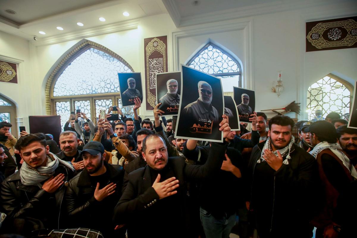 حلفاء ايران يسعود للانتقام من مقتل عدد من عناصرهم في هجمات أميركية
