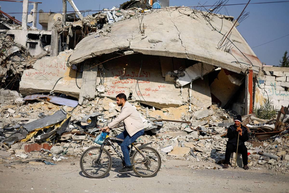 ركام قصف إسرائيلي في غزة