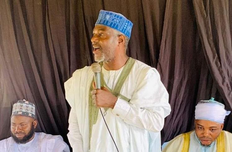 مدير المركز النيجيري للبحوث العربية الخضر عبدالباقي محمد 