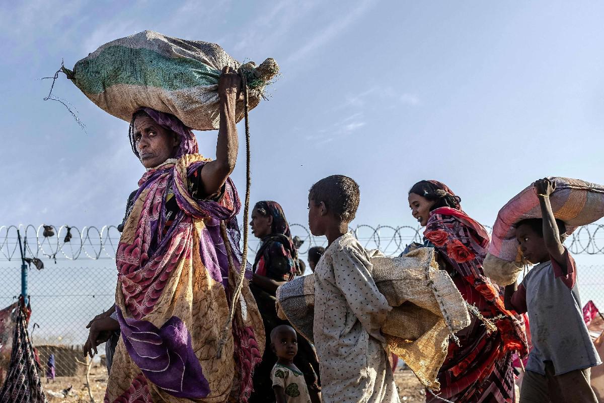 الجوع والفقر يعصفان بالسودان