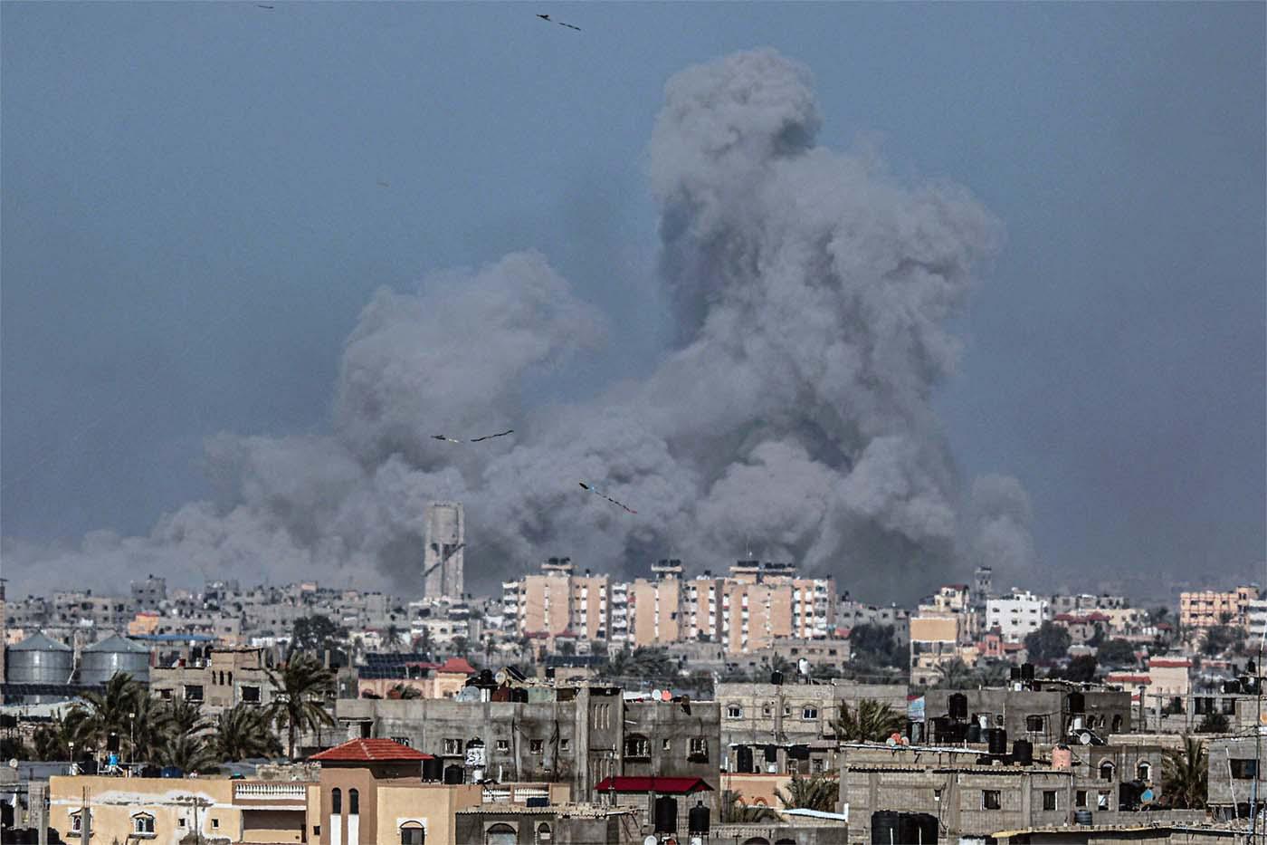 Medical supplies for hostages in exchange of medicines and shipment of humanitarian aid to civilians in the Gaza Strip