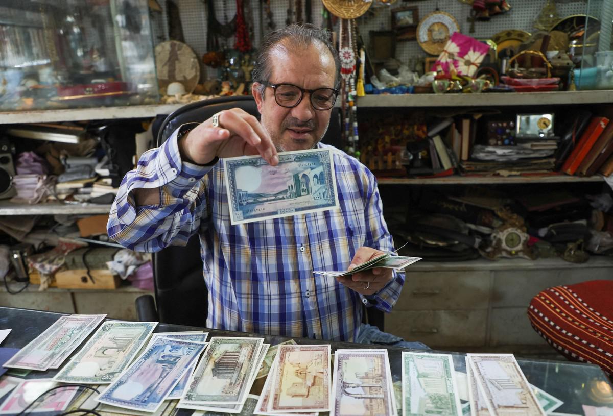الليرة اللبنانية خسرت أكثر من 98 بالمئة من قيمتها السوقية