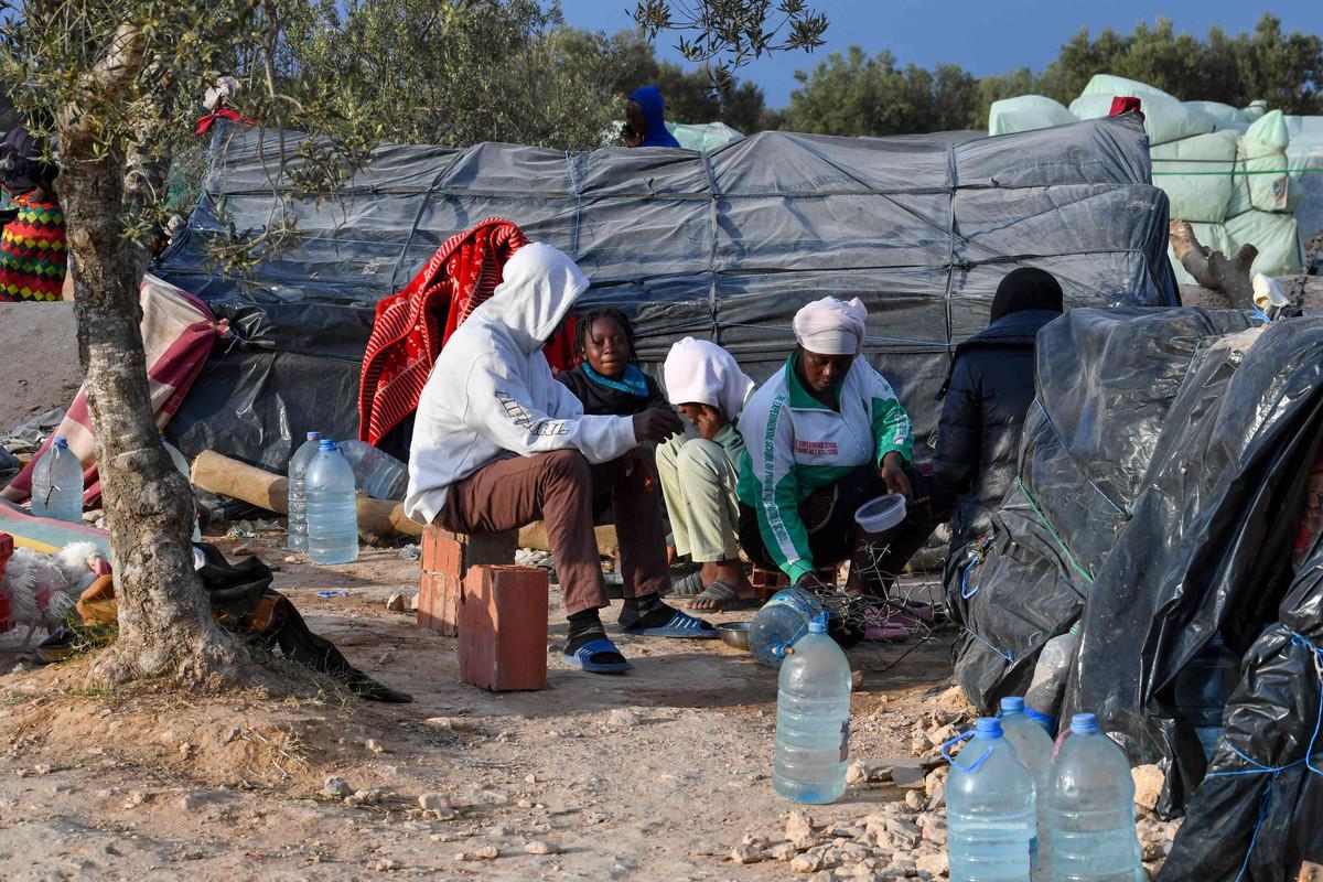 جمعية منامتي تتهم الدولة بالفشل في وضع مقاربة وحلول وطنية لمسألة الهجرة