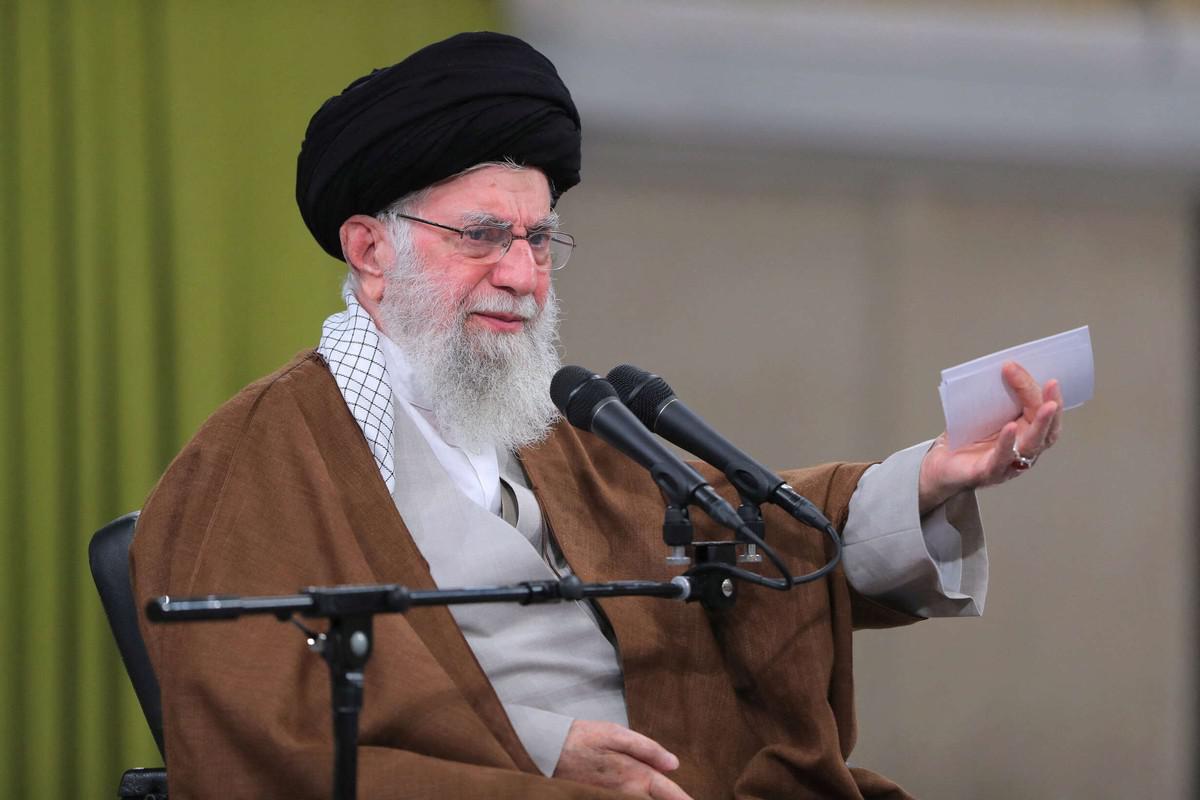 خامنئي يتهم أميركا بالتورط في الإبادة الجماعية التي تتعرض لها غزة 