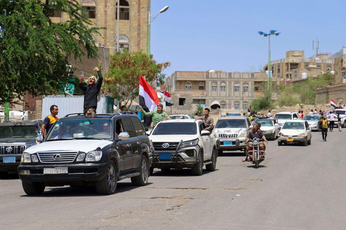 خطوة تنهي معاناة سكان تعز والمحافظات المجاورة