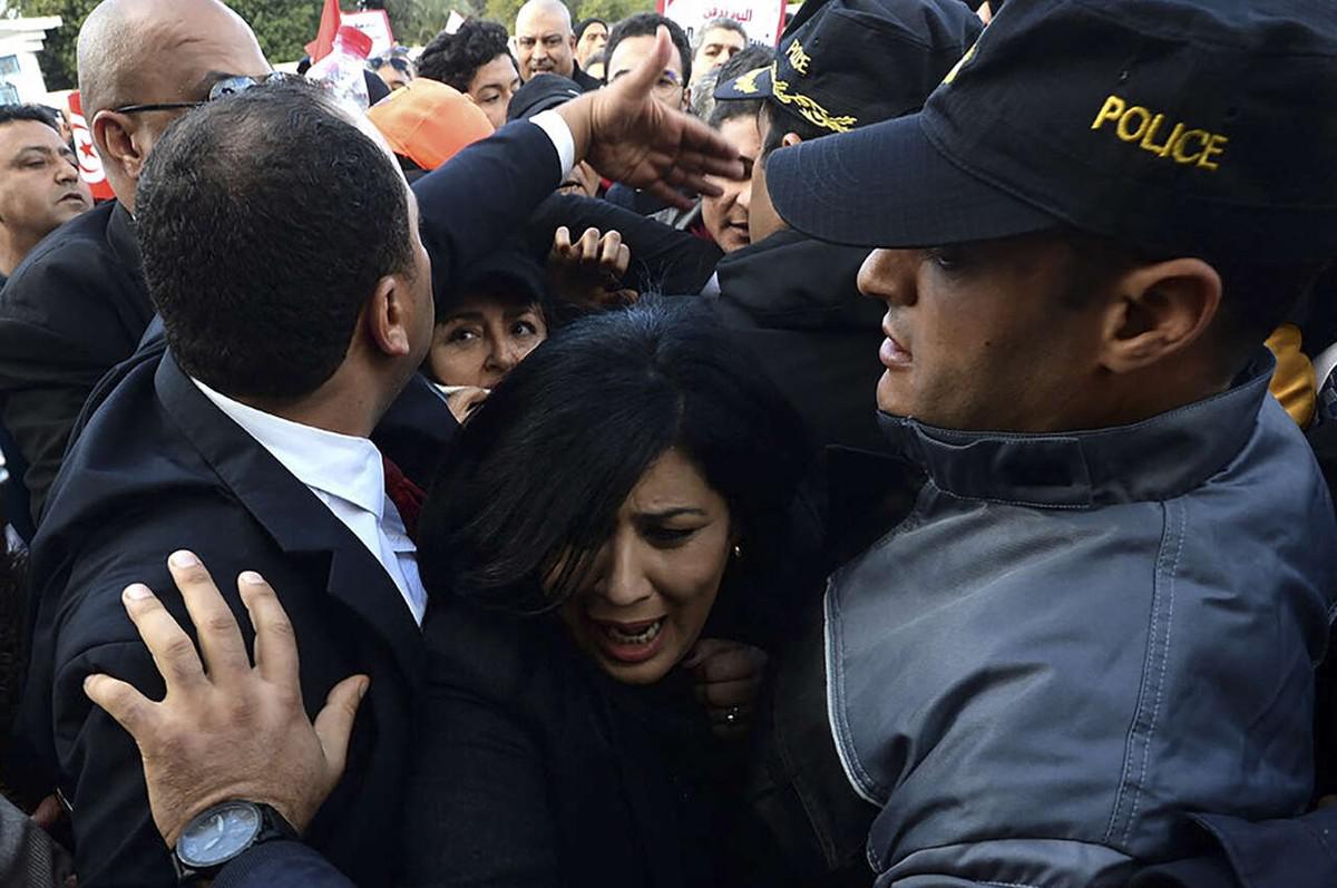 موسي تتهم السلطات بمحاولة التخلص منها