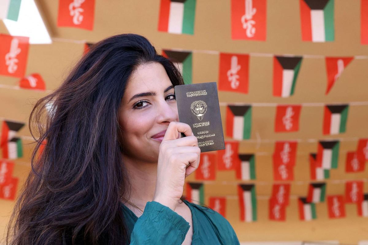 شبهات في حصول عدد كبير من الأشخاص على الجنسية الكويتية