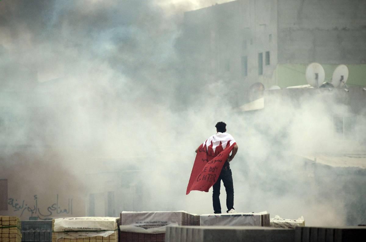 محتج بحريني (2012)
