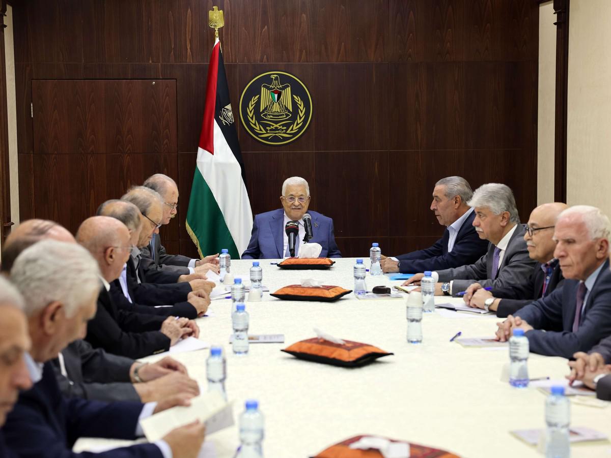 الحكومة الفلسطينية عاجزة عن الإيفاء بالتزاماتها المالية 