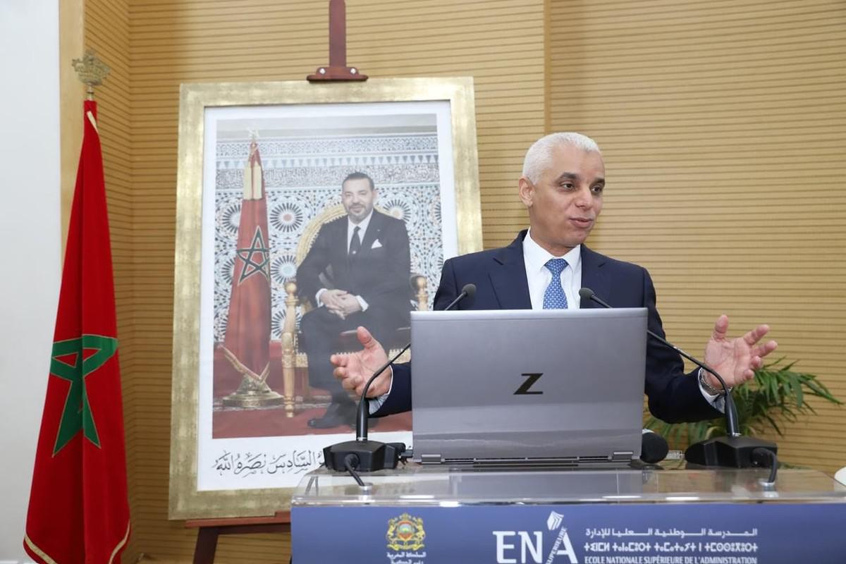 وزير الصحة المغربي ينجح في التوصل إلى حل يرضي جميع الأطراف 