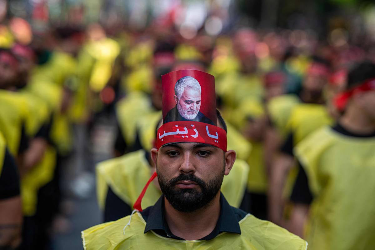 ناشطون في حزب الله يحتفلون بمناسبة عاشوراء