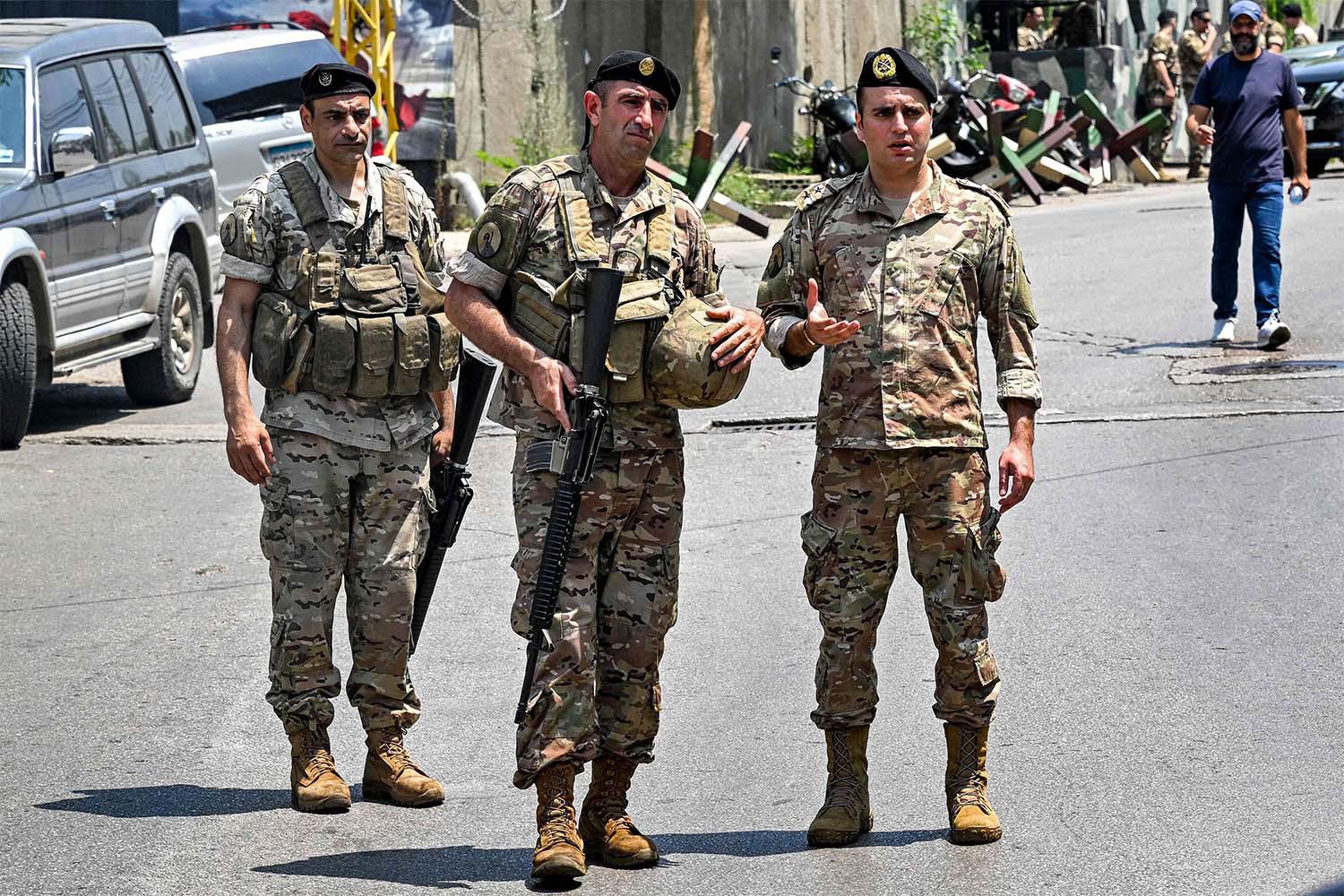 The fall of the value of the Lebanese pound drove down most soldiers' wages to less than $100 per month