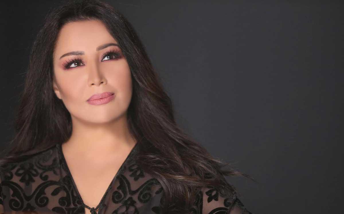يسرا محنوش
