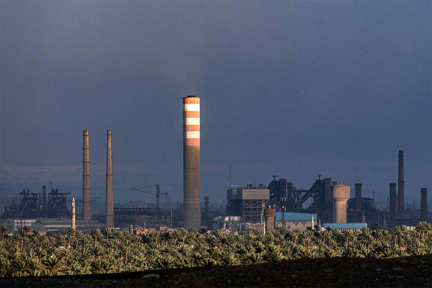 Egypt needs to import around $1.18 billion worth of natural gas and mazut fuel oil to end persistent power cuts 