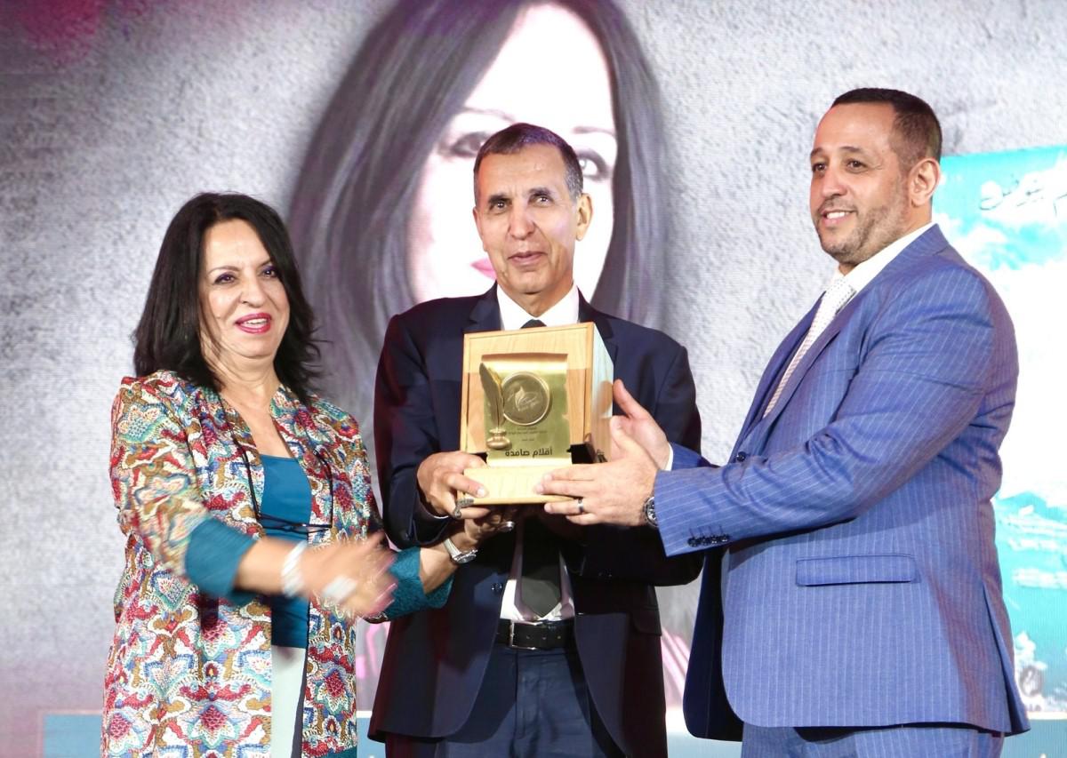 إنعام بيضون تستلم جائزة أسيا جبار عن روايتها "هوارية"