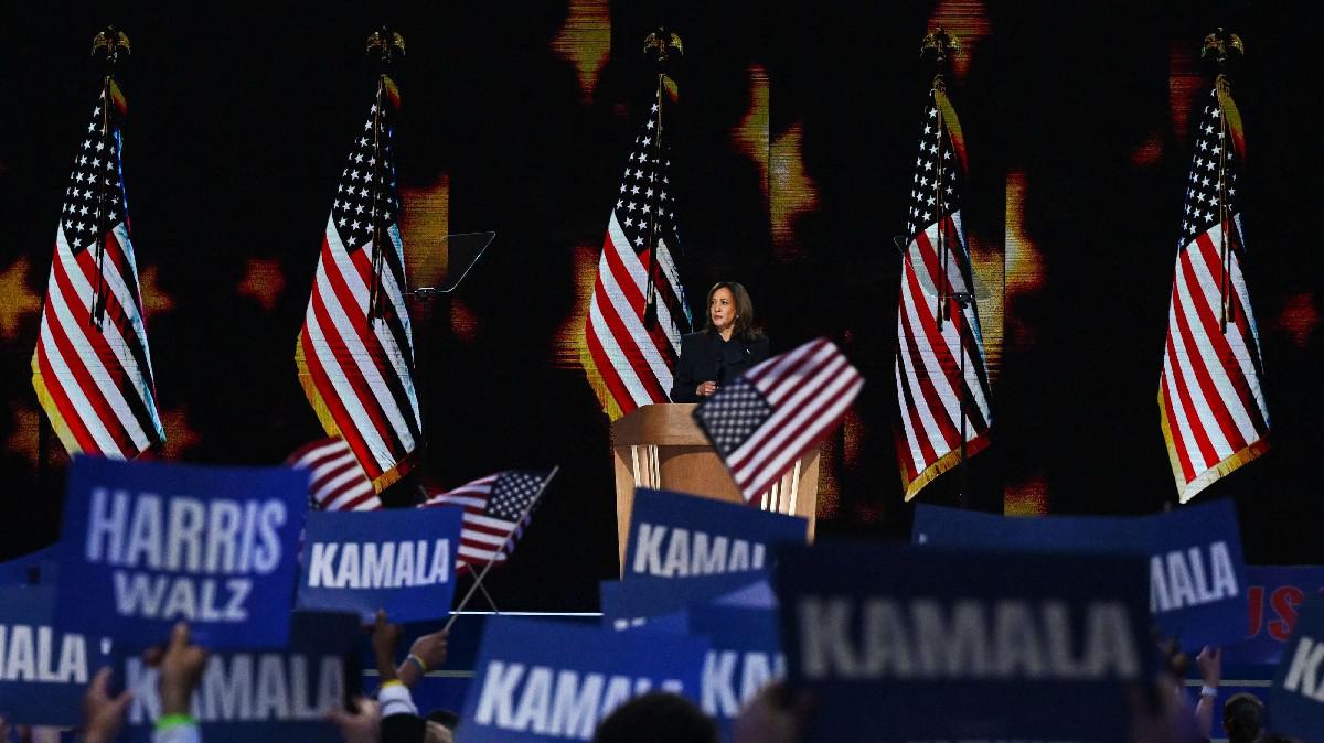 كامالا هاريس تريد الفوز في الولايات المتأرجحة