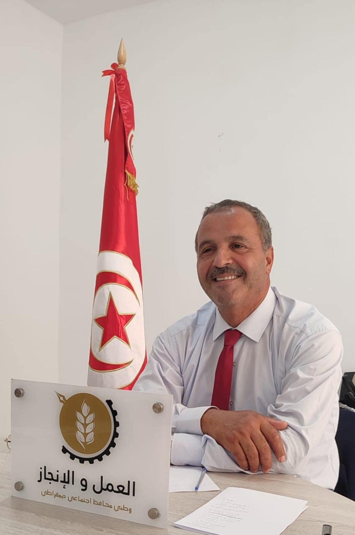 عبد اللطيف المكي سيختبر القبول الشعبي