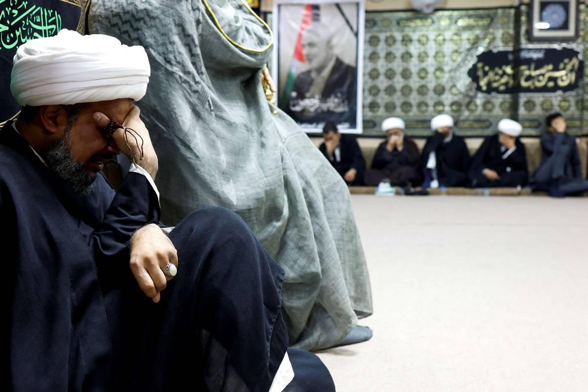 رجال دين عراقيون في مجلس عزاء لرئيس حركة حماس إسماعيل هنية