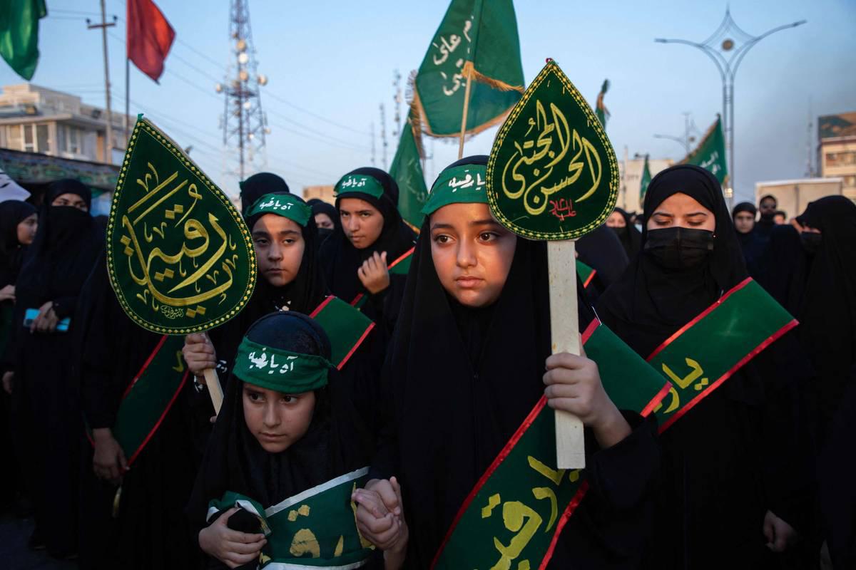 مسيرة لأطفال بمناسبة أربعينية الحسين