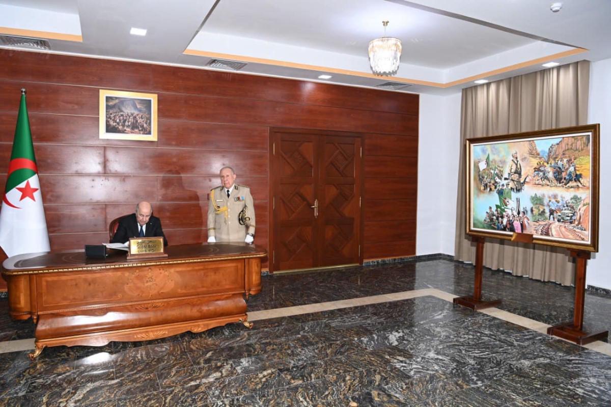 الرئيس الجزائري عبدالمجيد تبون مع قائد الجيش السعيد شنقريحة