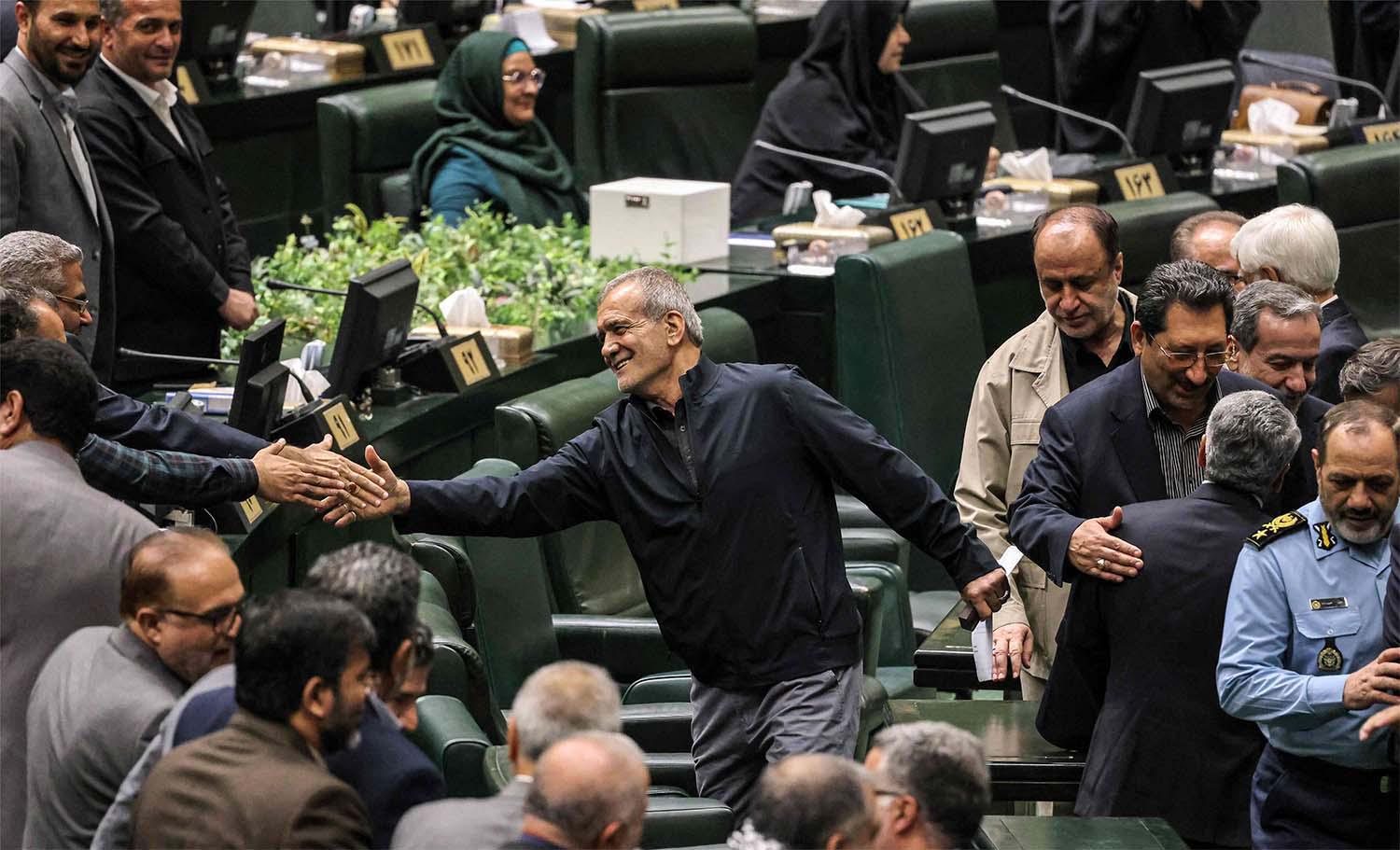 Pezeshkian's 19 ministers approved by parliament