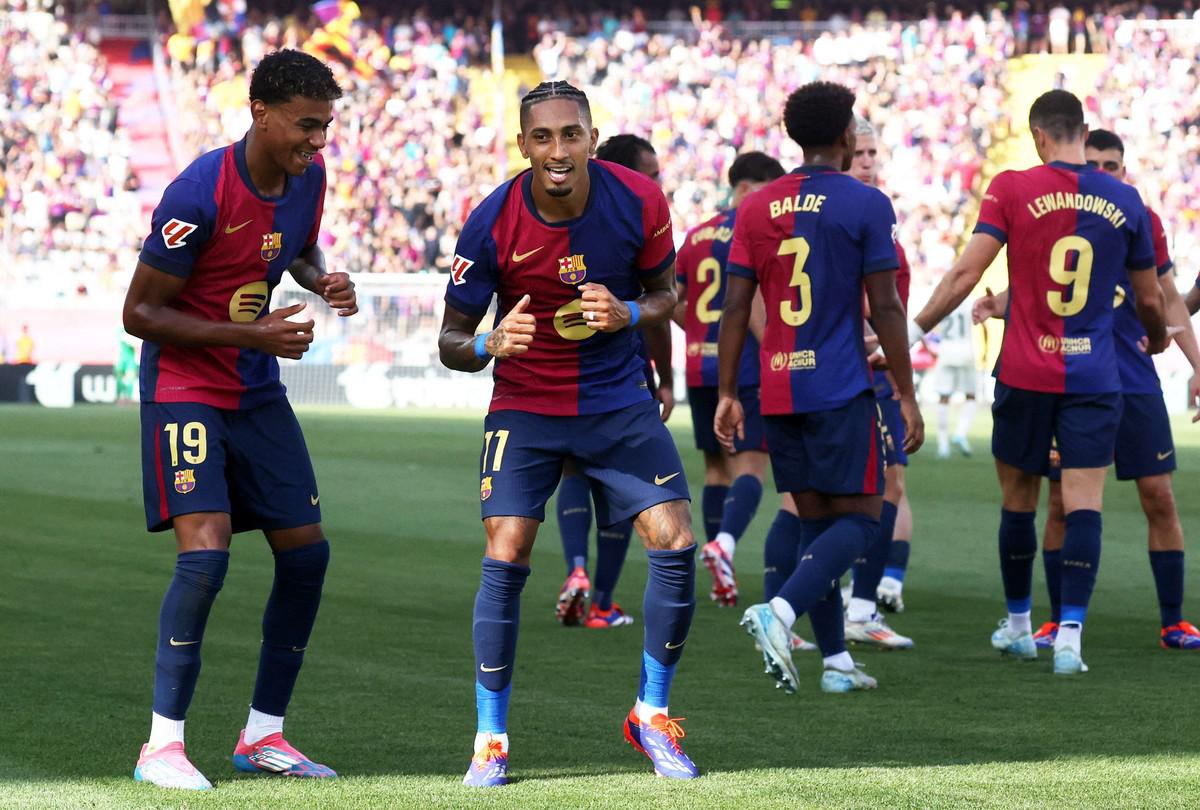 برشلونة