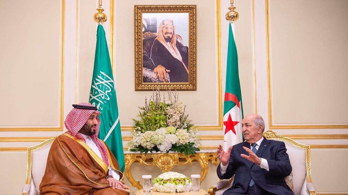 اخر لقاء جمع الرئيس الجزائري بولي العهد السعودي كان في فبراير 2020 في الرياض