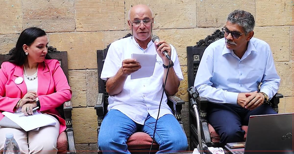 مصطفى الضبع يعاين 
