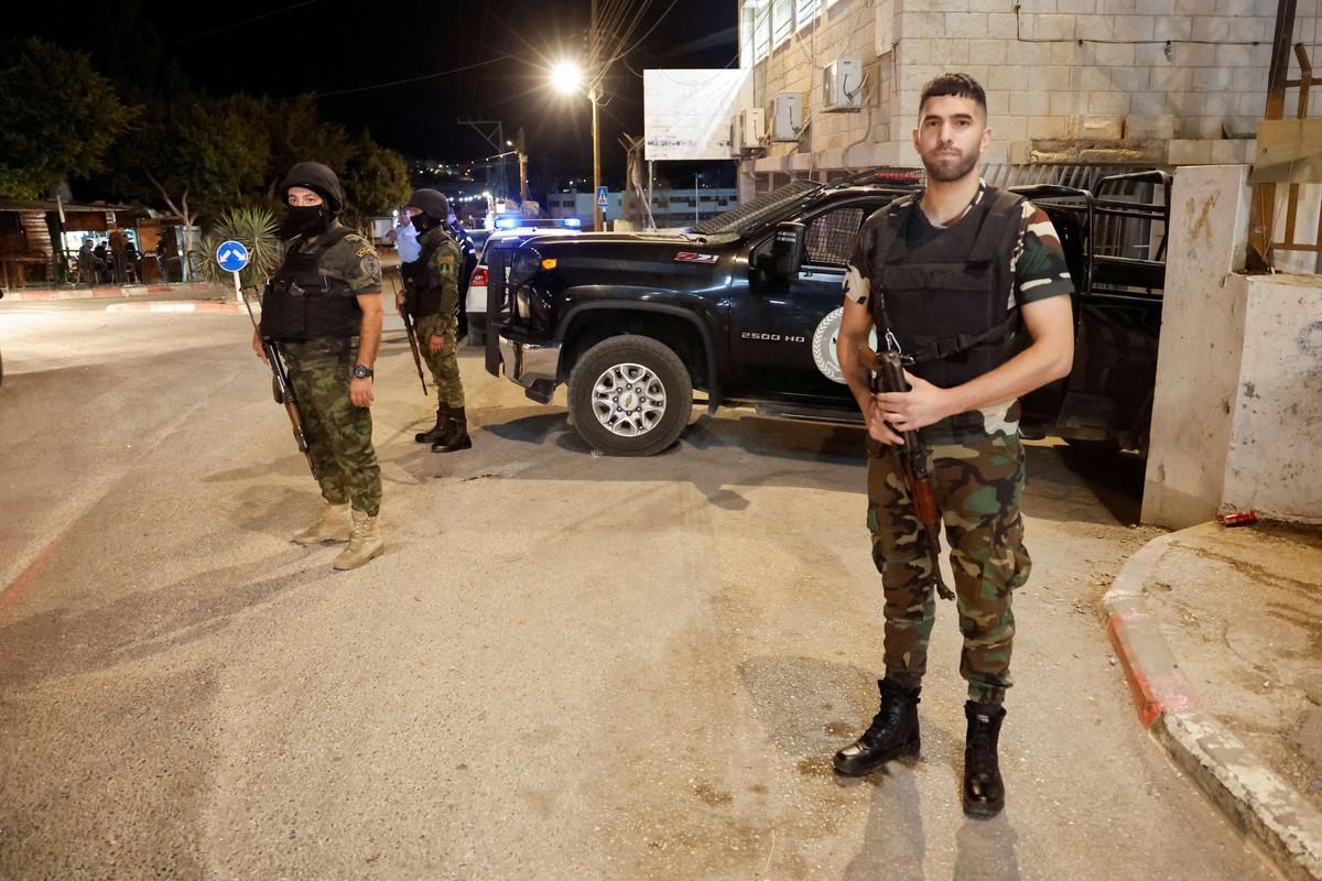 السلطة الفلسطينية تسعى إلى إنهاء الانفلات الأمني في الضفة