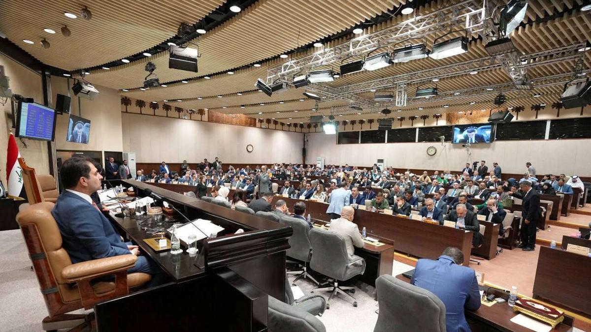 الخلافات السياسية تحول دون تمرير القوانين داخل قبة البرلمان