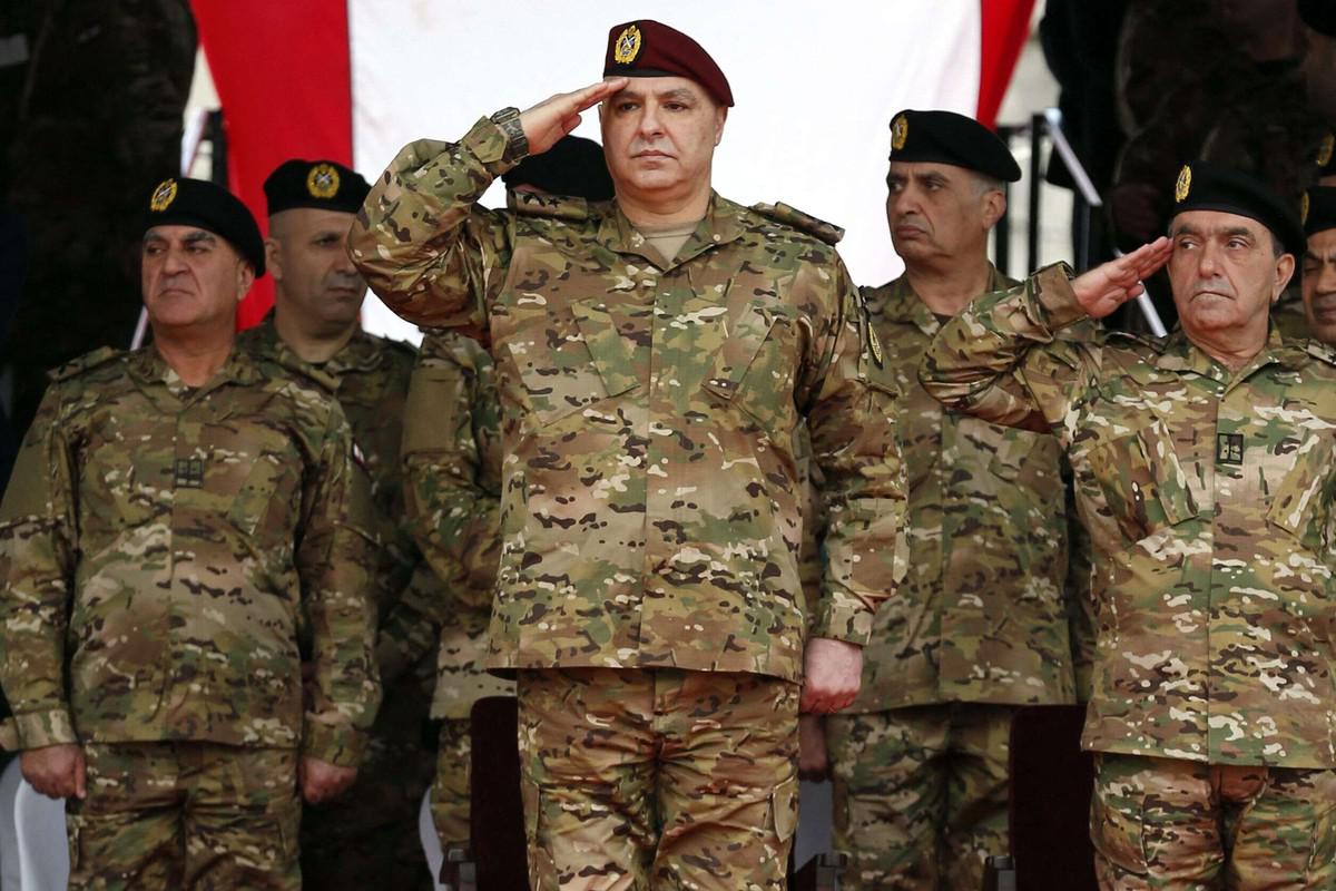 توافق شعبي على استلام الجيش اللبناني زمام الأمور