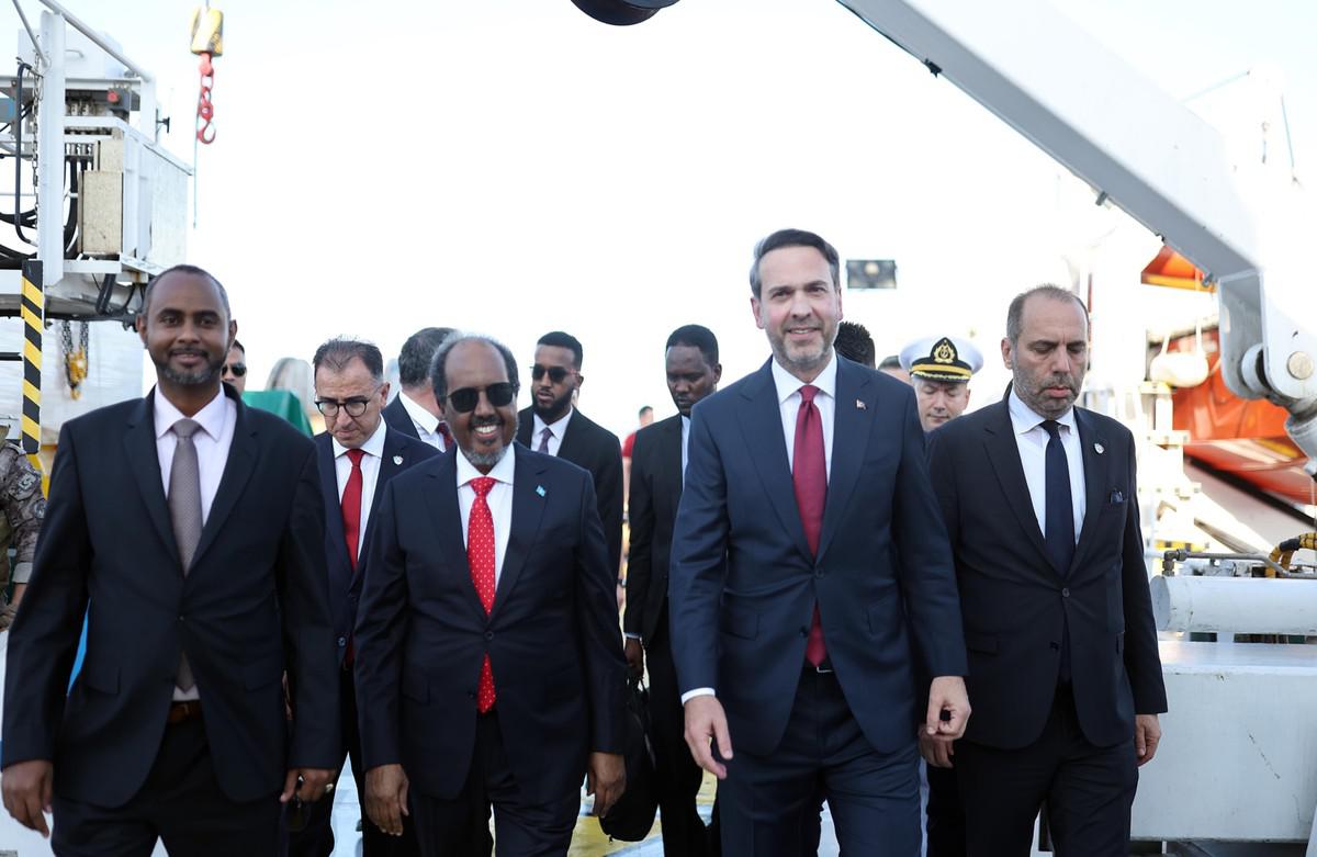 أطماع تركية في ثروات الشعب الصومالي 