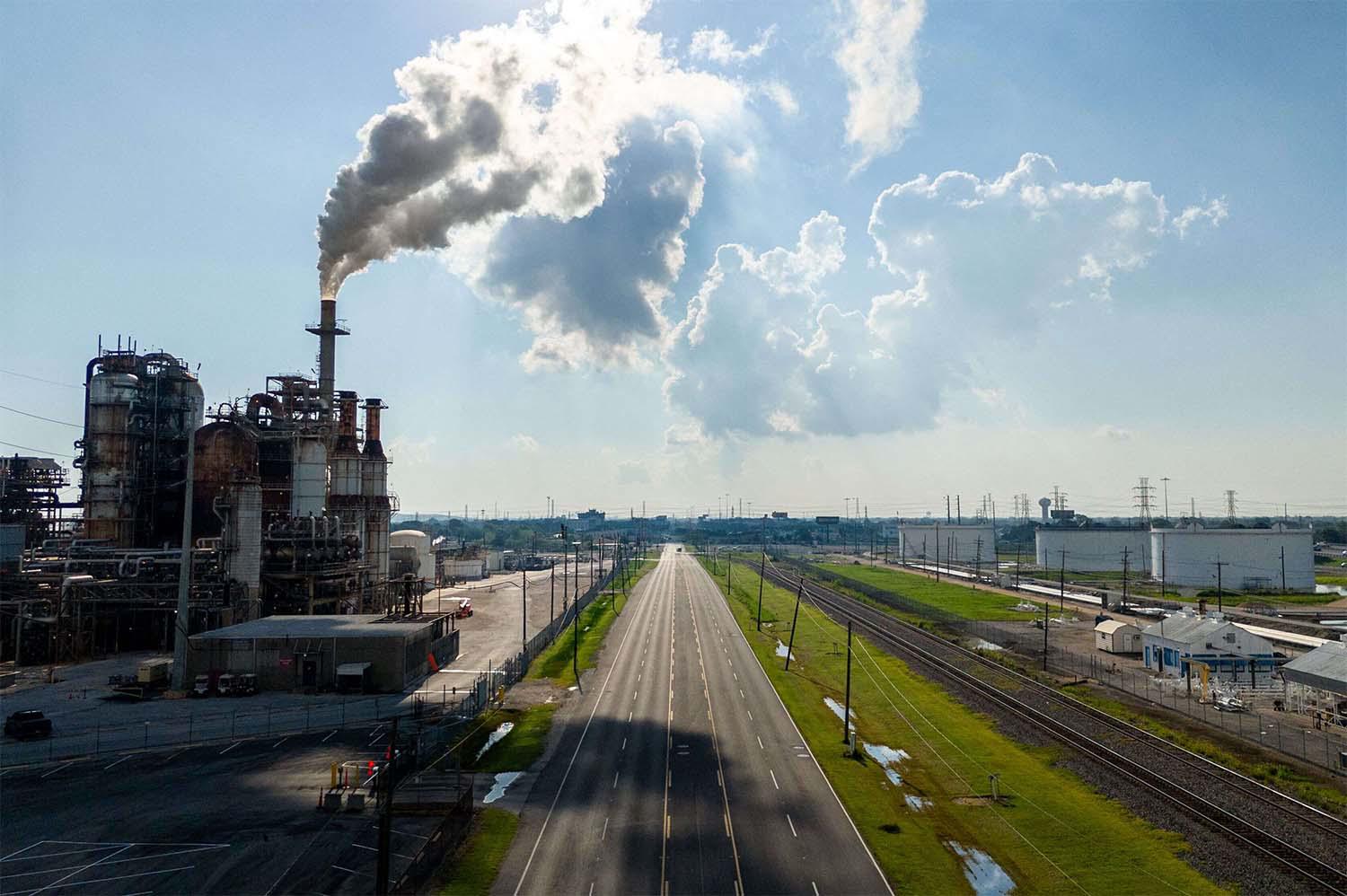 IEA cut 2024 demand growth forecast by 40,000 bpd