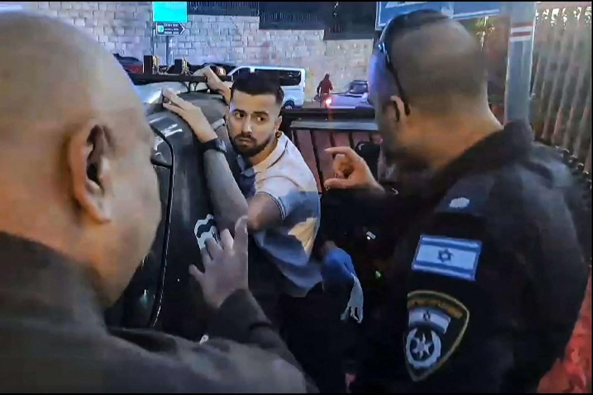 باريس تحتج على اقتحام الشرطة الفرنسية لأحد ممتلكاتها 