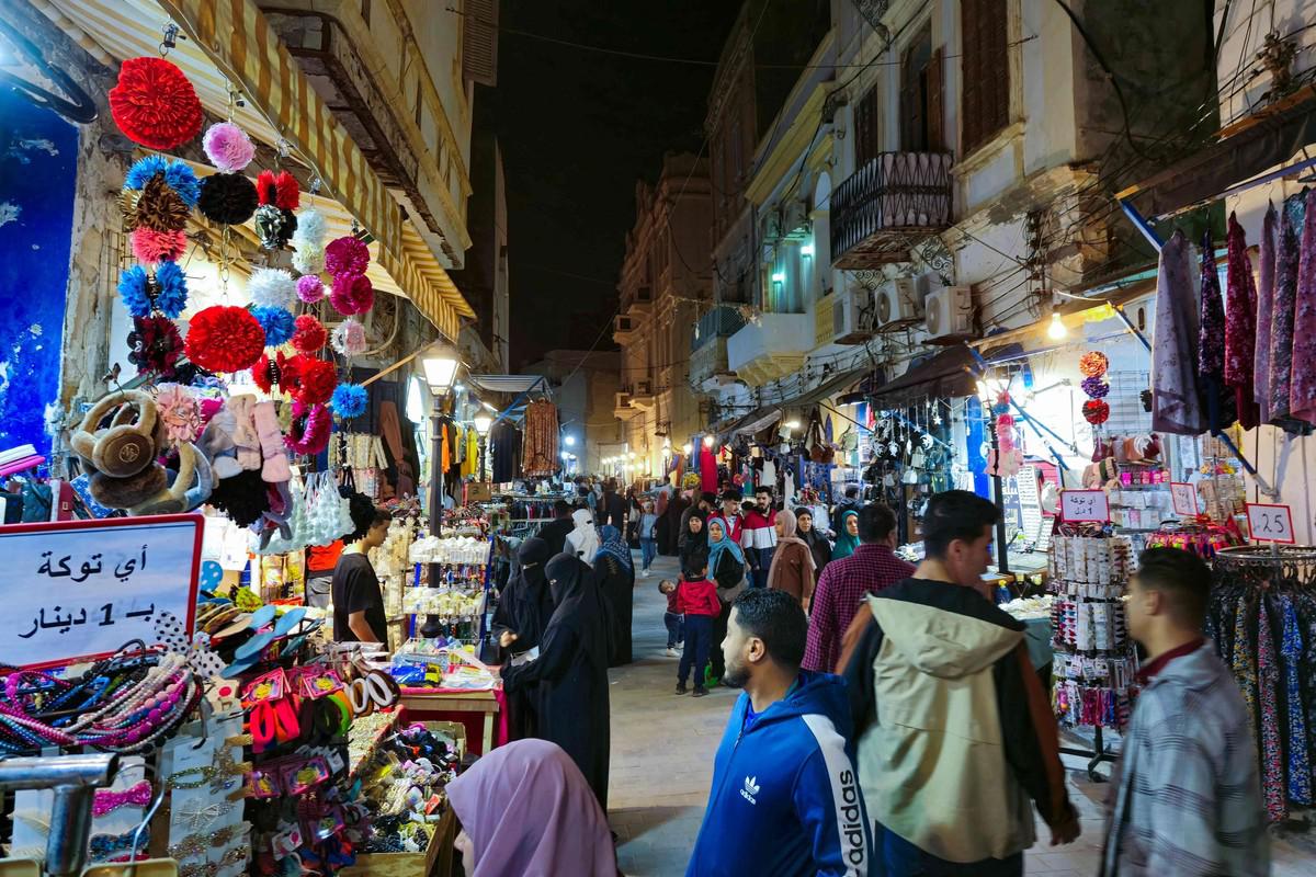 القدرة الشرائية للأسر الليبية تتآكل