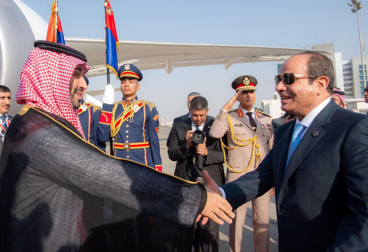 زعيما مصر والسعودية يوليان أهمية لتعزيز العلاقات الثنائية
