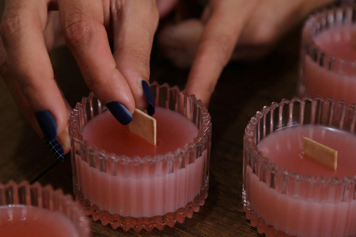شموع معطرة