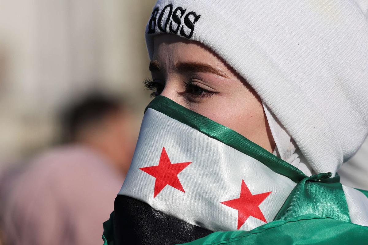 علم سوريا