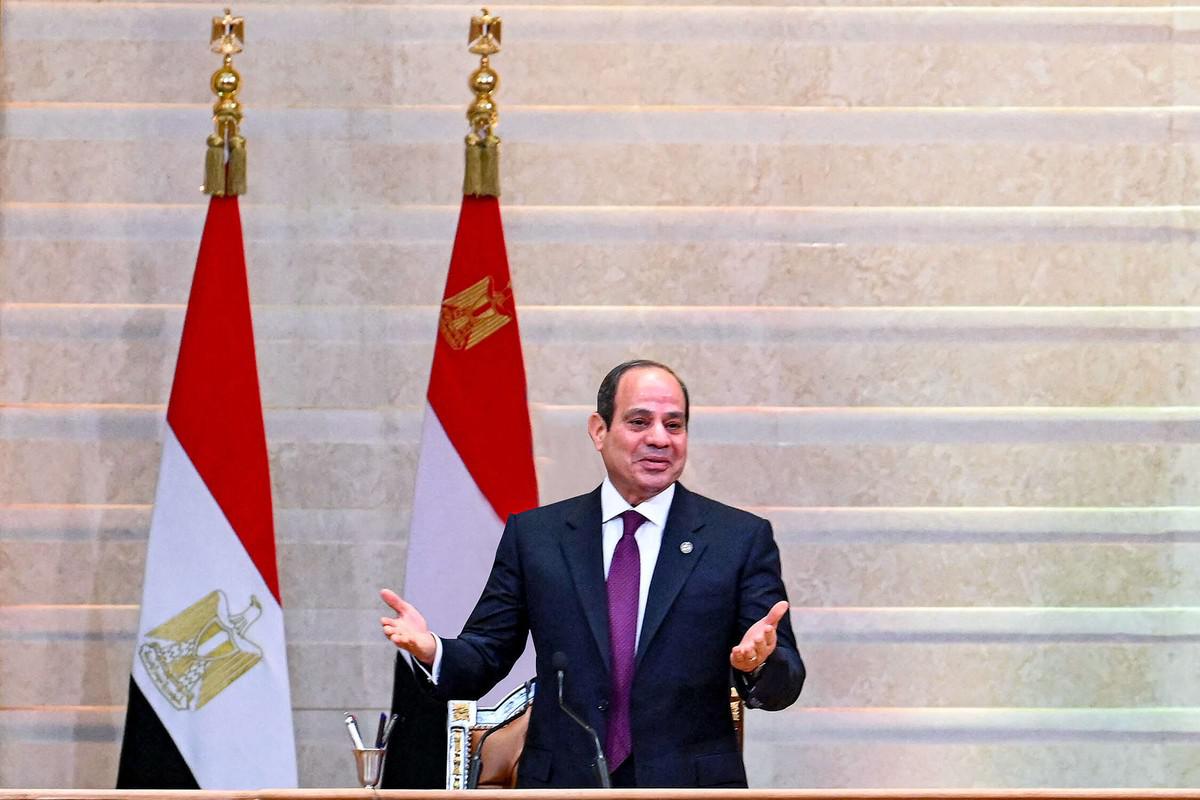 الرئيس المصري يؤكد تمسك بلاده بموقفها بشأن القضية الفلسطينية