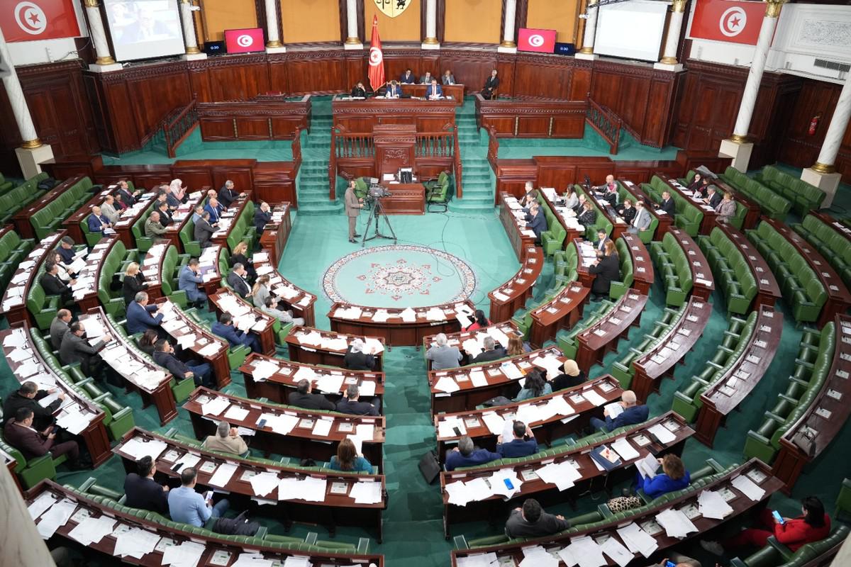 95 نائبا صوتوا لصالح إقرار مشروع تعديل القانون