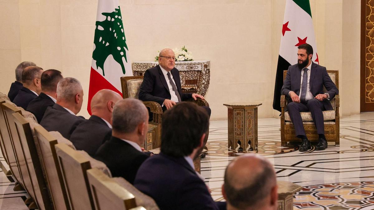 البلدان الجاران عازمان على التعاون في العديد من المجالات 