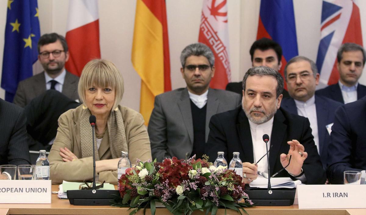 ايران تسعى من وراء المياحثات تجنب مزيد من العقوبات والضغوط الغربية