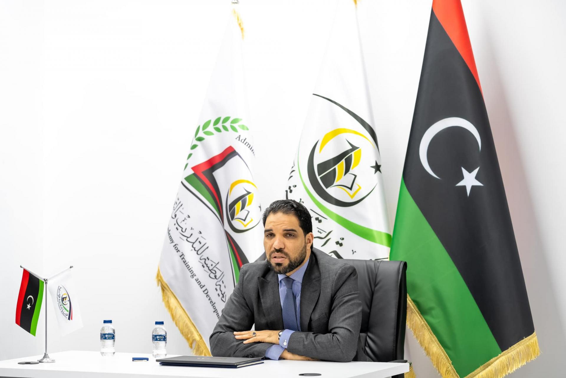 هيئة الرقابة الادارية تحذّر من عواقب ارتفاع الرواتب في الوظيفة العمومية