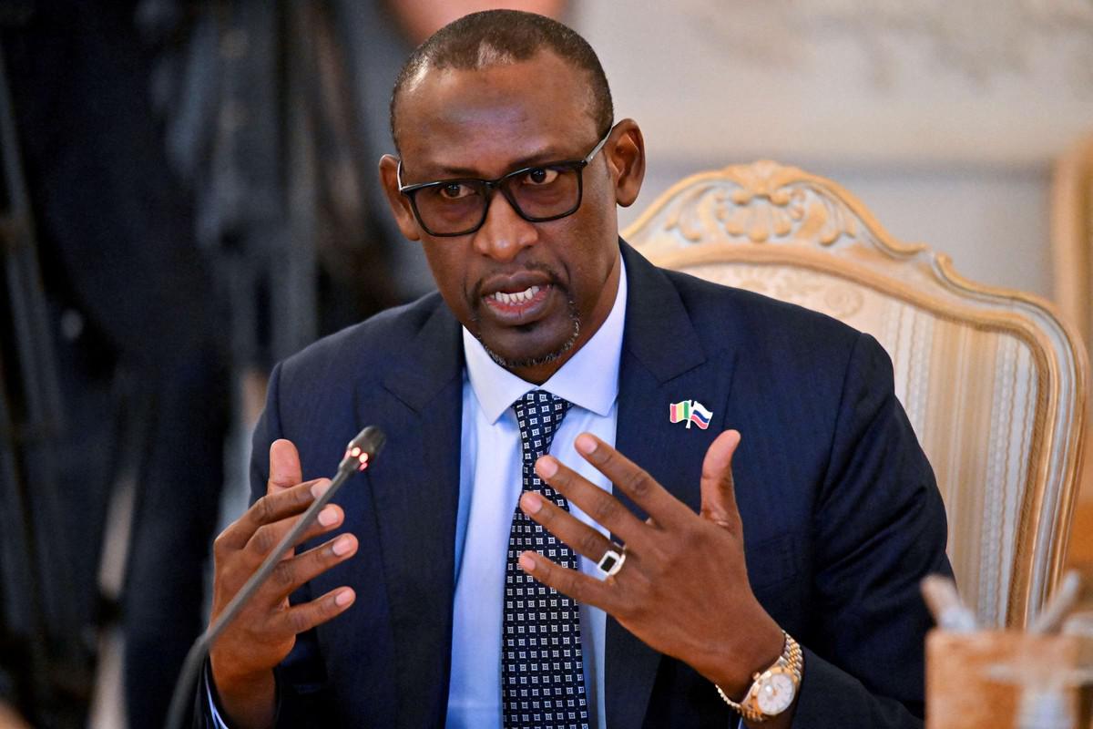 ازمة دبلوماسية جديدة بين البلدين